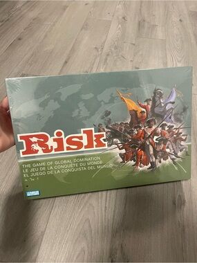 Risk Parker Brothers Board Game of Global Domination 2003 Hasbro SEALED NEW